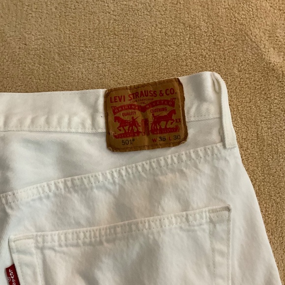 Men’s Levi’s 501 Relaxed Fit Jeans, Size 36/30 - Picture 3 of 3